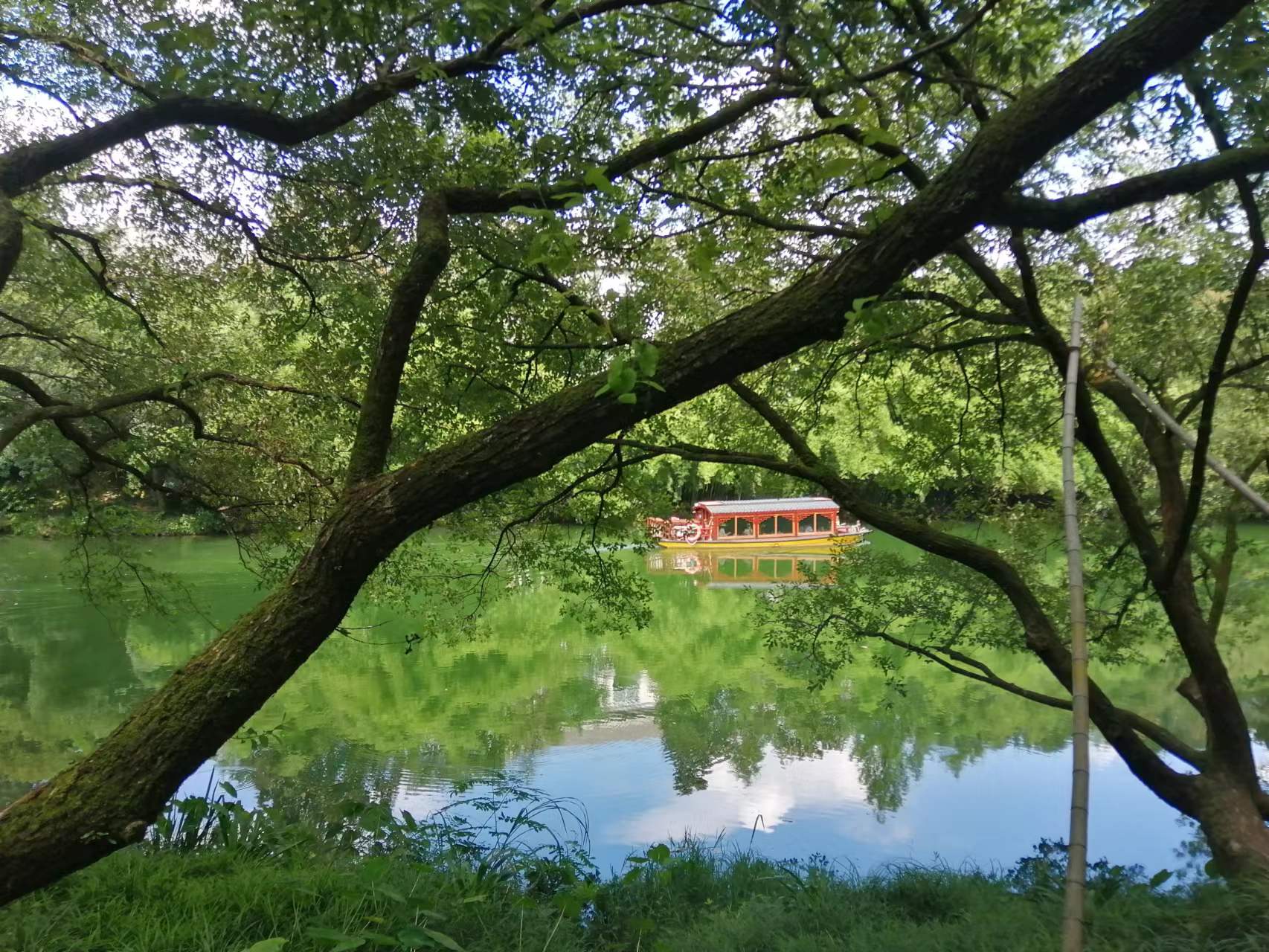 實際發生的費用，未能及時取得該費用的有效憑證，是否可以在企業所得稅稅前扣除?